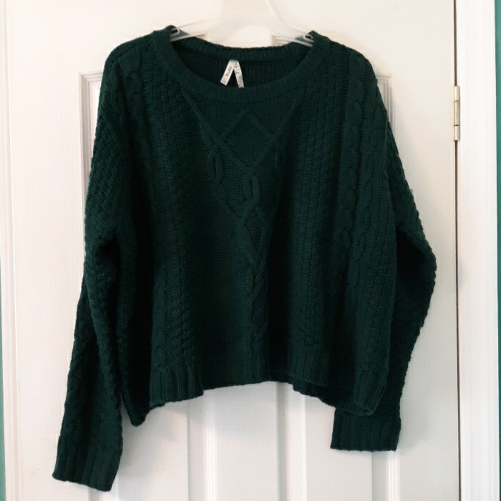 Green Knit Sweater Mudd